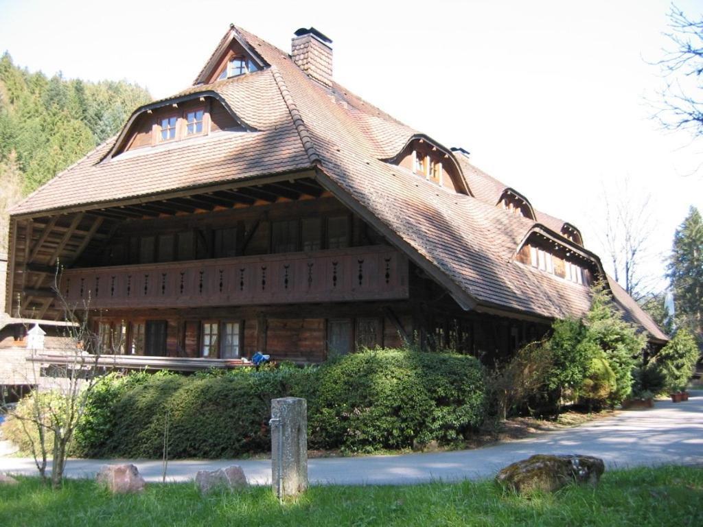 Der Lautenbachhof บาด ไทนาค-ซาเวลชไตน์ ภายนอก รูปภาพ